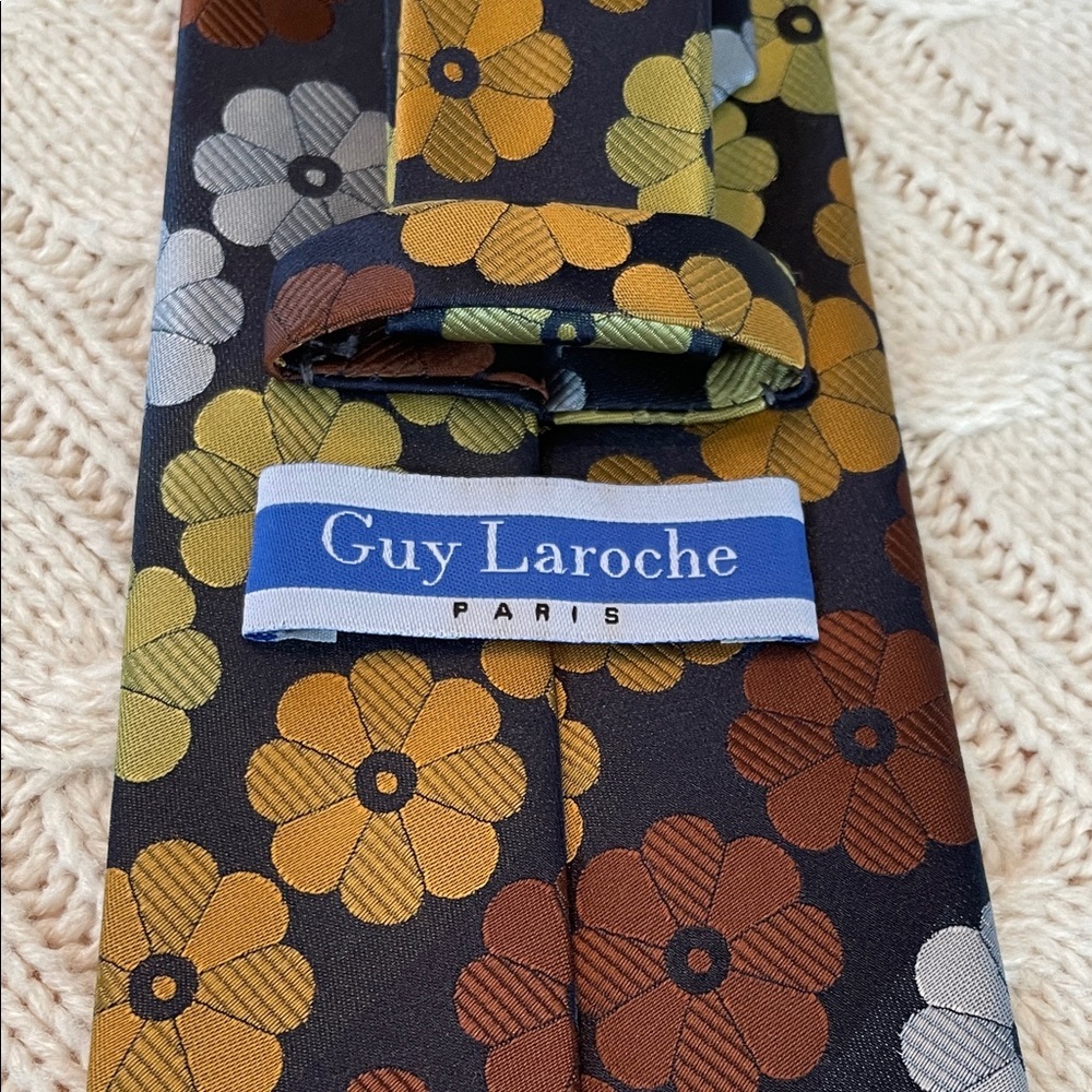 Guy Laroche Paris navy floral pinwheel tie blues oranges yellow brown diagonal